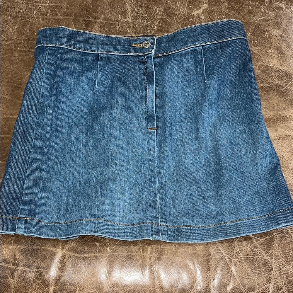 Juicy Couture Classic Blue Denim Mini Skirt - Picture 4 of 8